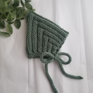 Knitted Baby Pixie Bonnet Hat | Light Sage